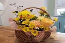 [�θ�-�ڳ����α׷�] ��..